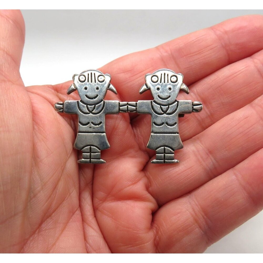 Best‎ Brooch Pendant Twin Girls Sisters Doll 1.75" Silver Tone Pin Vintage